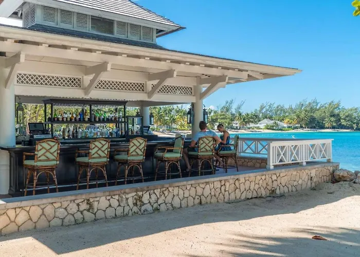 Apartment Hospitality Expert Half Hill 1br Pool