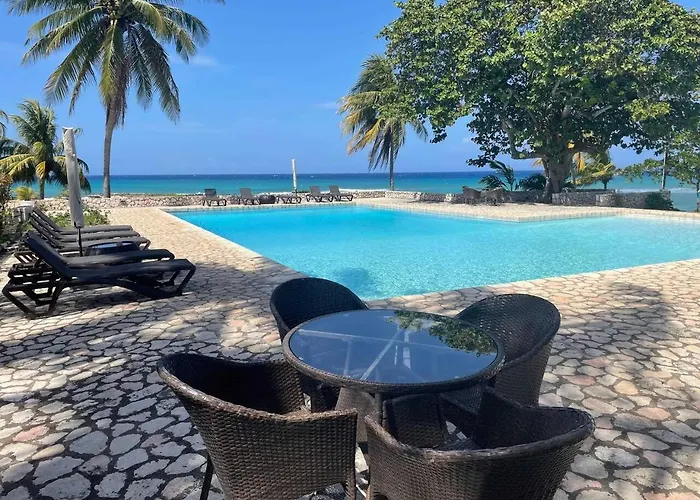 Hospitality Expert Half Hill 1br Pool Apartment Montego Bay
